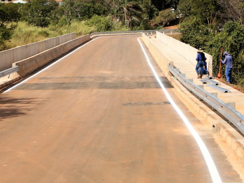 Doze quilômetros de novas calçadas para o Cruzeiro