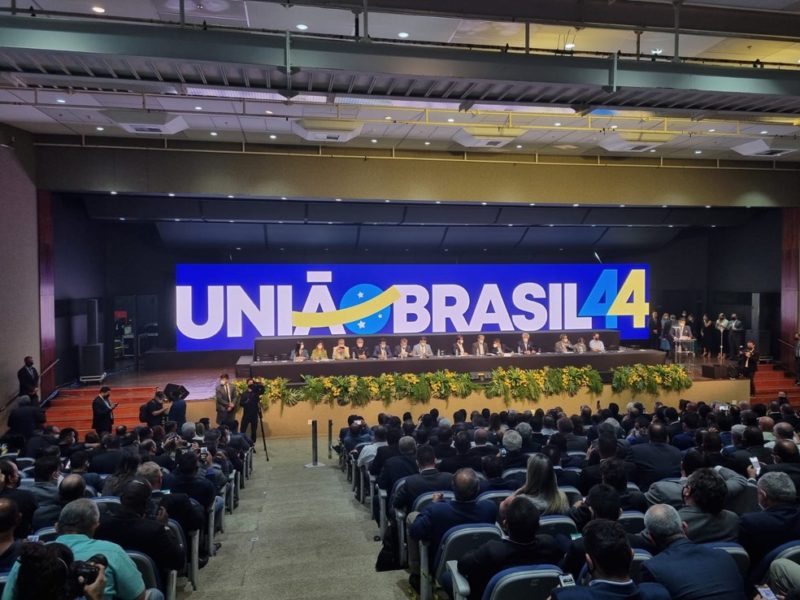 Alberto Fraga e Manoel Arruda disputam presidência do União Brasil no DF
