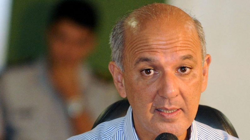 Arruda tenta driblar a Justiça: ex-governador tenta um habeas corpus no STF para concorrer nas próximas eleições no DF